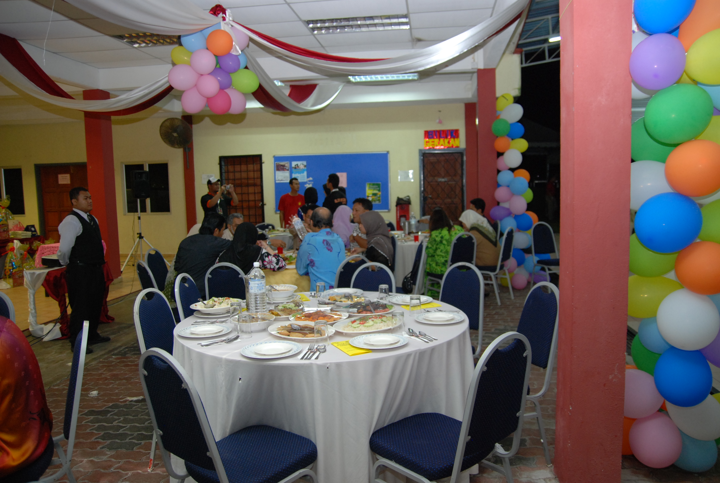 CyberNight09 080